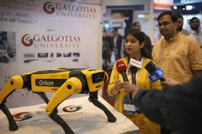 فضيحة تقنية في قمة AI.. جامعة هندية تحت النار بسبب روبوت صيني